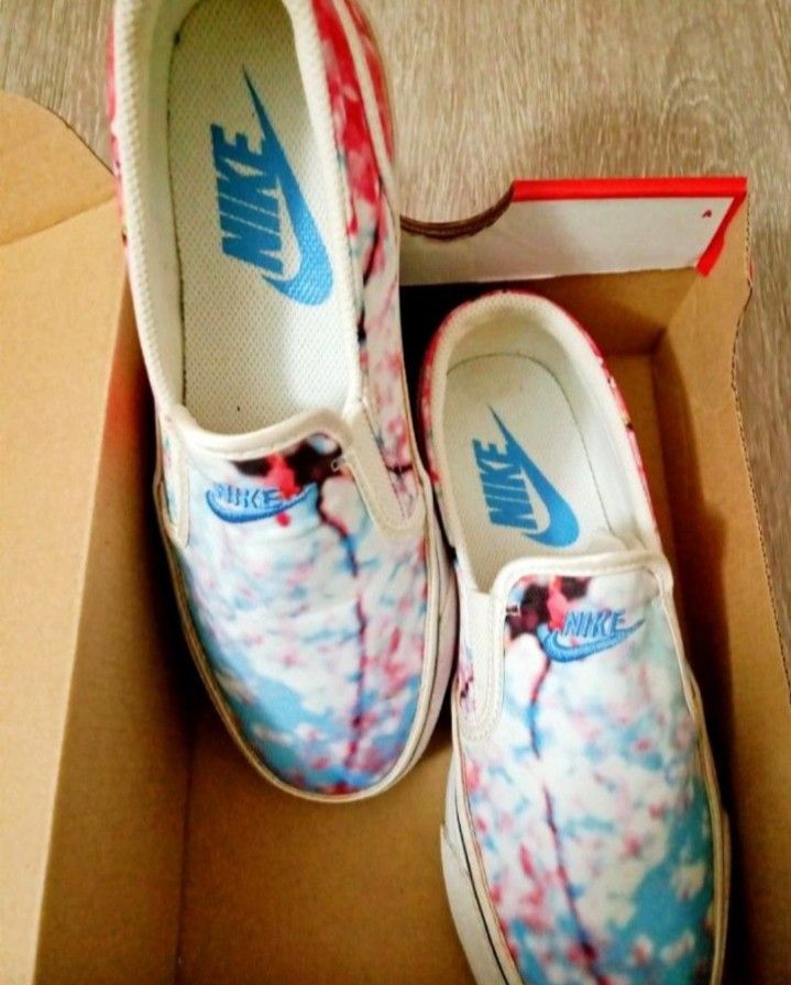 Nike clearance cortez b
