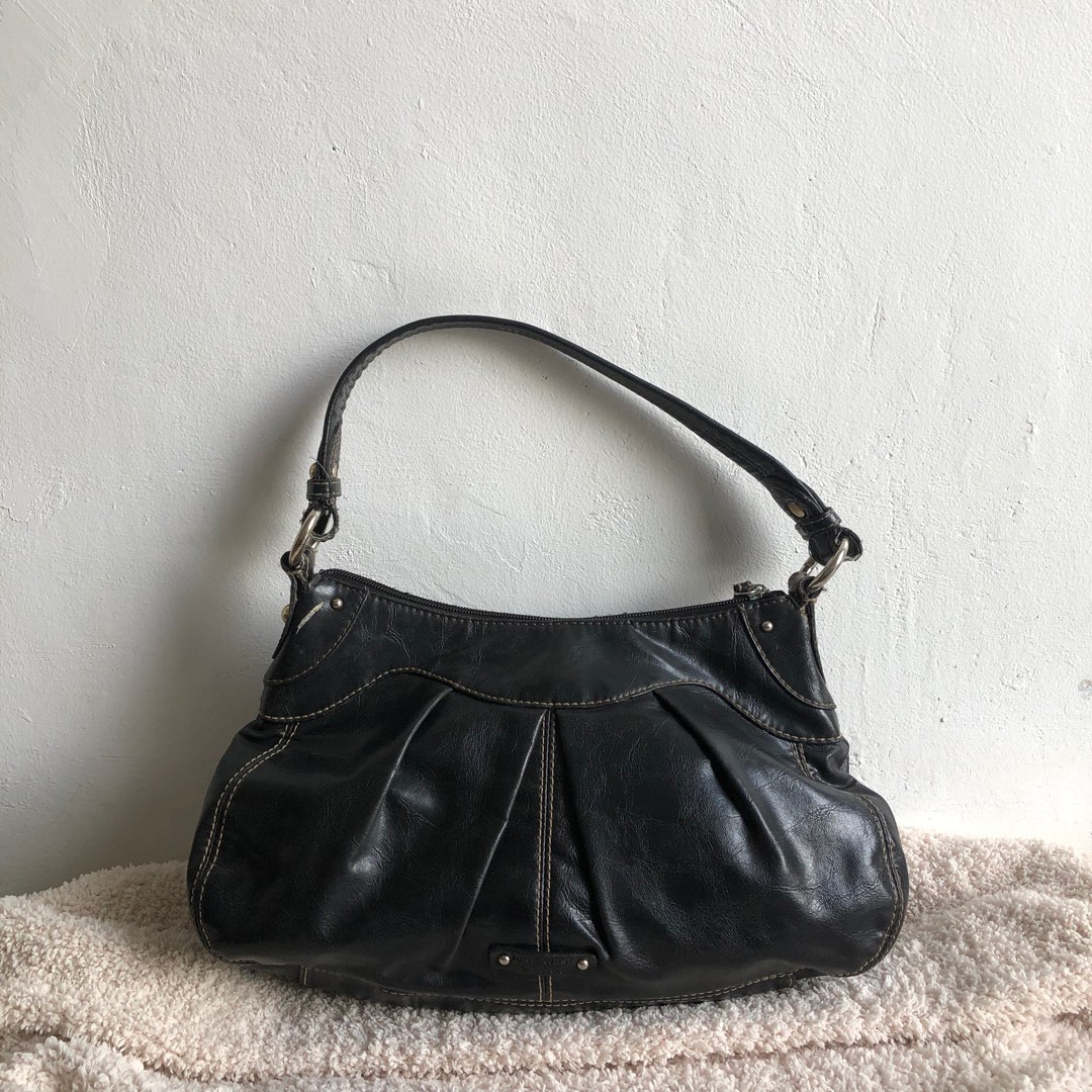 VINTAGE NINE WEST SHOULDER BAG IN BLACK (Preloved), Women's Fashion