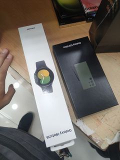 NOW AVAILABLE SAMSUNG S23 ULTRA WITH FREE WATCH 5