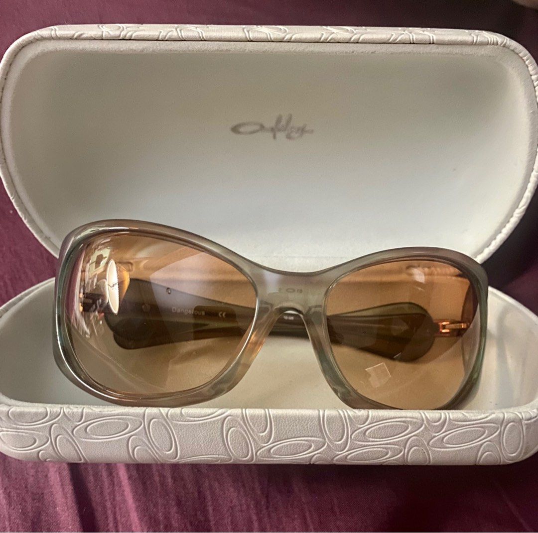 Dangerous Sunglasses, Women's Watches & Accessories, & on Carousell