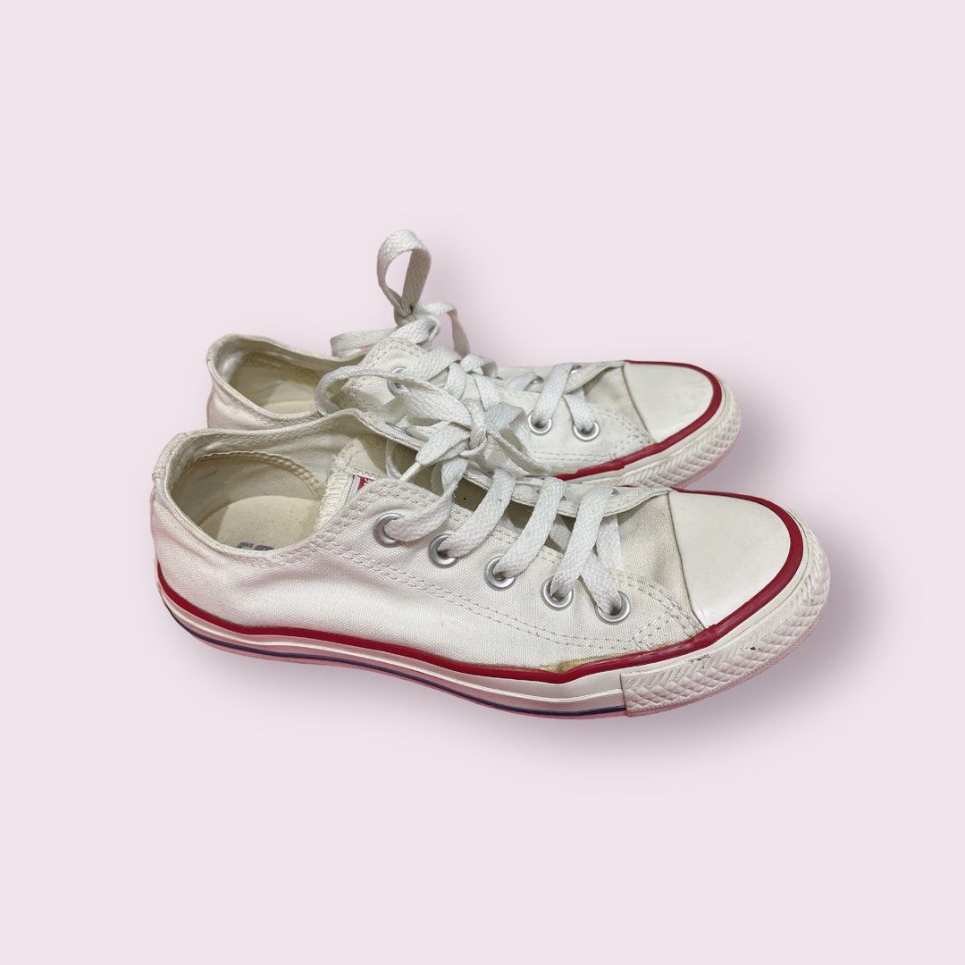 Original White Converse, Women's Fashion, Footwear, Sneakers on Carousell