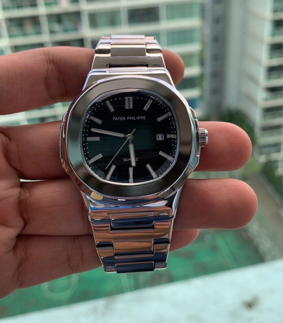 Patek jam clearance