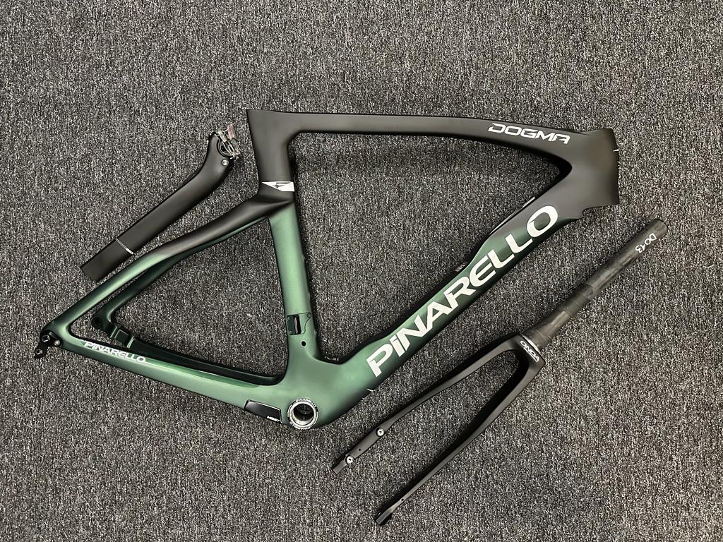 Pinarello Dogma F 43/46.5/53 Racing Green, Sports Equipment, Bicycles ...