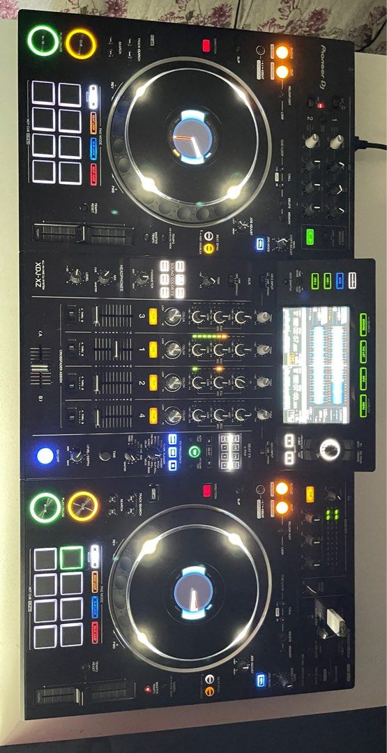 Pioneer DJ XDJXZ Used, 99 New (Excellent Condition), Audio, Other