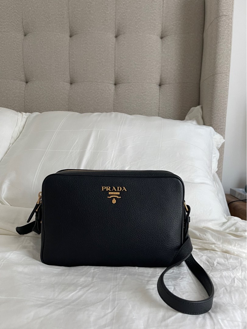 Prada Camera Bag Double Zipper Save 59%, Women's Fashion, Bags & Wallets,  Shoulder Bags on Carousell