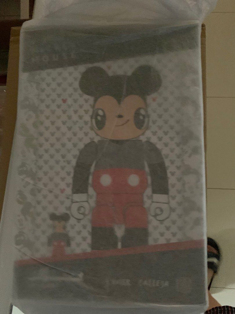 Preorder] Javier Calleja Mickey Mouse ET Eric Haze Light up Astrosmurf