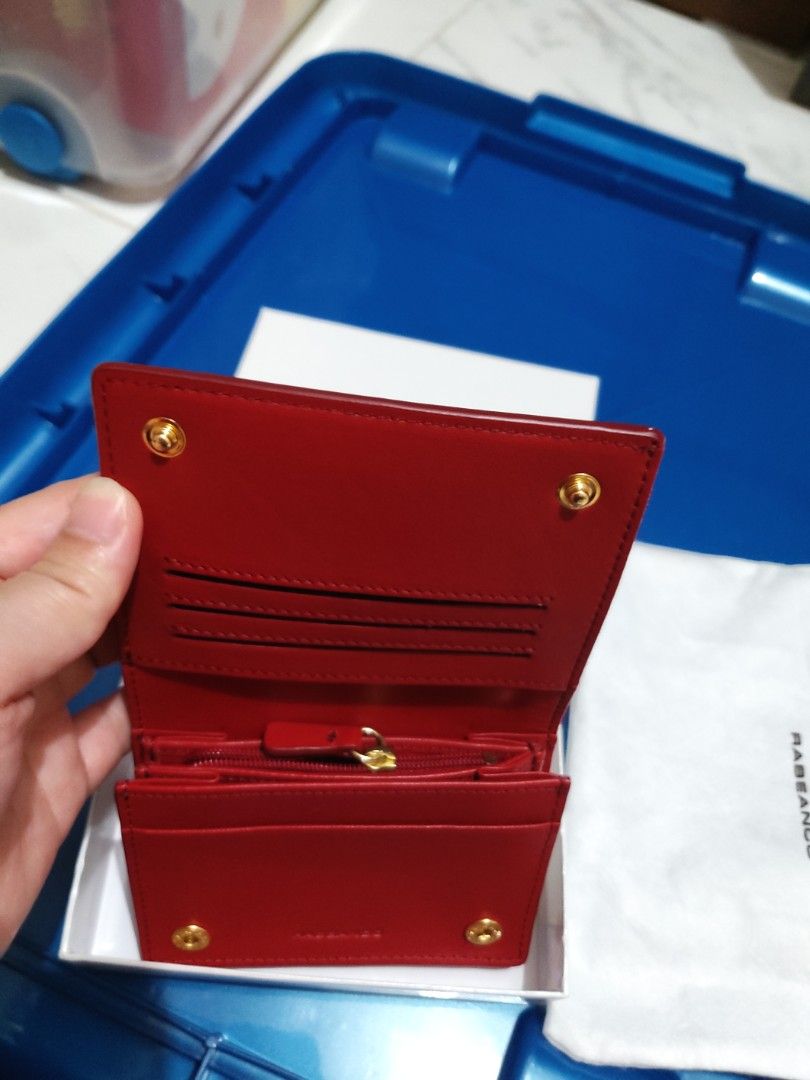 rabeanco Wallet 短銀包 （分類：銀包、卡片套）位於 Hong Kong。 由 keencrystal.6d3e73 提交（商品編號 1220089388，圖片 1）。簡介： 長青款這品牌皮料有保證……包平邮。