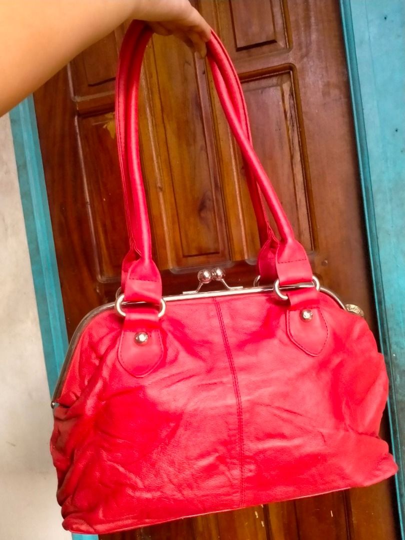 Casa di borse red handbag best sale