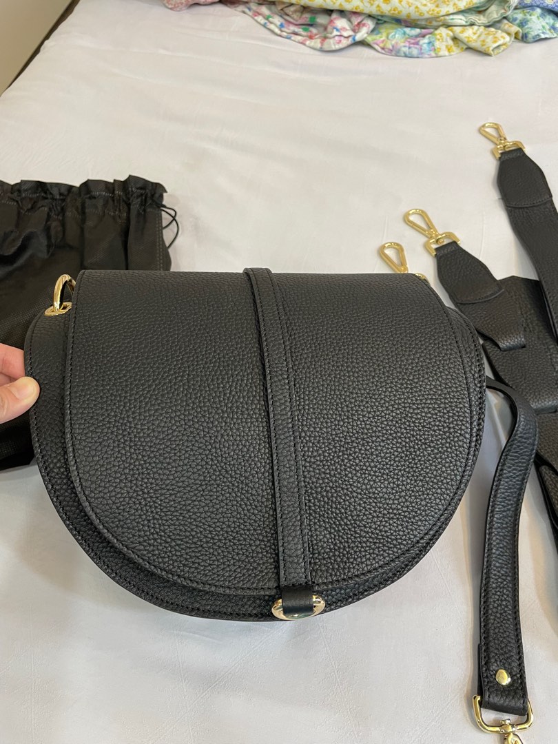 Roberta Firenze Braided bag, Women's Fashion, Bags & Wallets, Shoulder ...