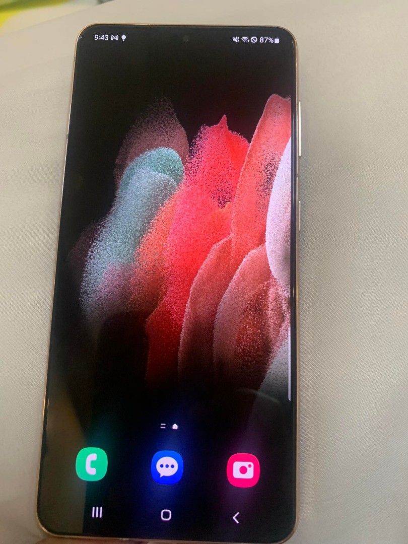 Samsung Galaxy S21 Rush (Category: Samsung) located in Caloocan City. Submitted by ivandenlordreyes34530 (Listing ID 1220060733, Image 3). Description: Samsung Galaxy S21 5G 256GB Color: Phantom Violet ✅ 64MP Primary Camera ✅ 10MP Dual Pixel Selfie Camera ✅ 6.3 inches ✅ RAM 8GB, ROM 256 GB ✅ Exynos Octa-core processor ✅ LTE and 5G Certified ✅ 4000 mAh ‼️INCLUSIONS‼️ ✅ Fast charger ✅ Earphones ✅ Pin Ejector ✅ Free case Meetups: Sta. Rosa/Calamba/C