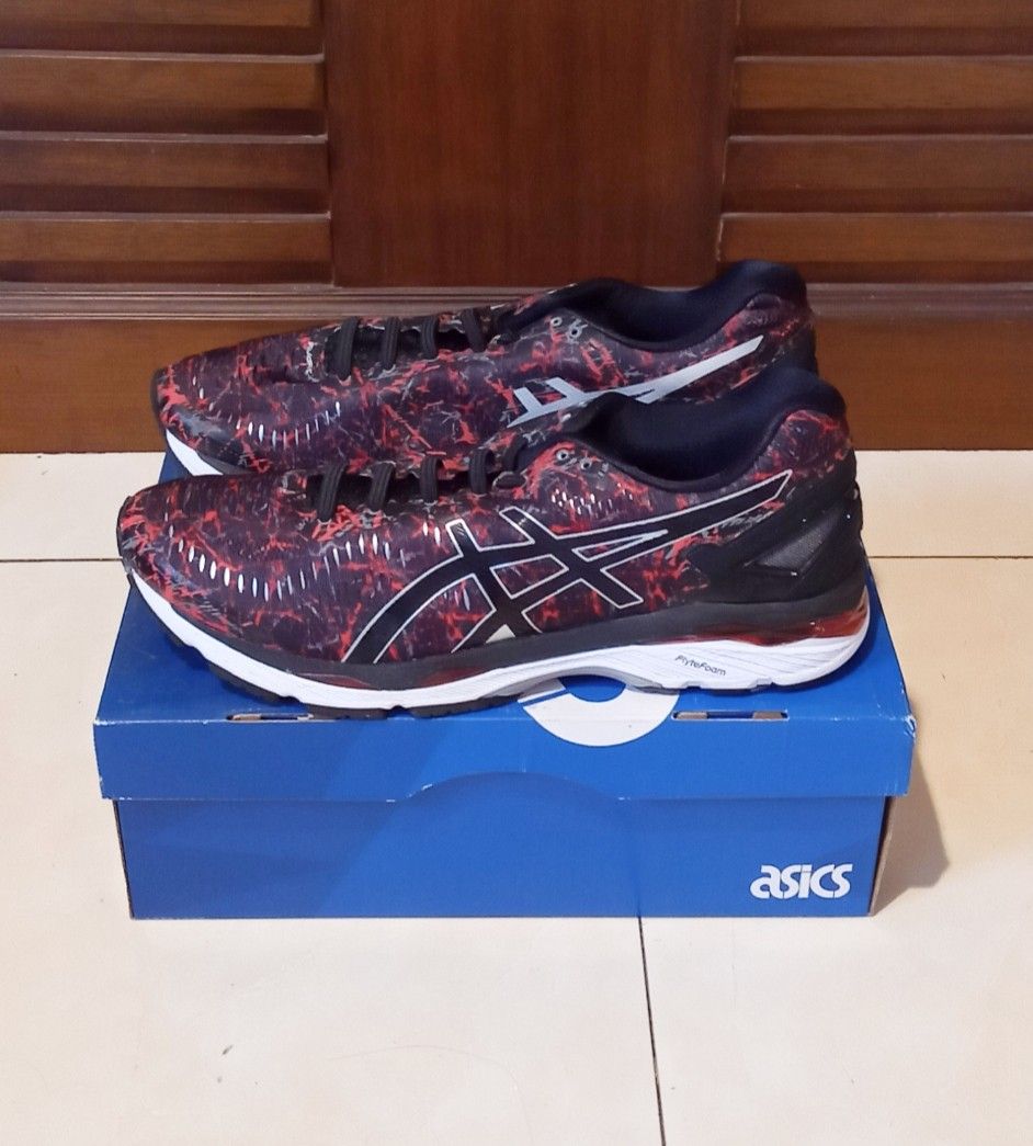 Harga sepatu sales asics tiger