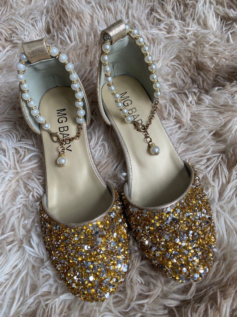 Golden heels cheap for girls