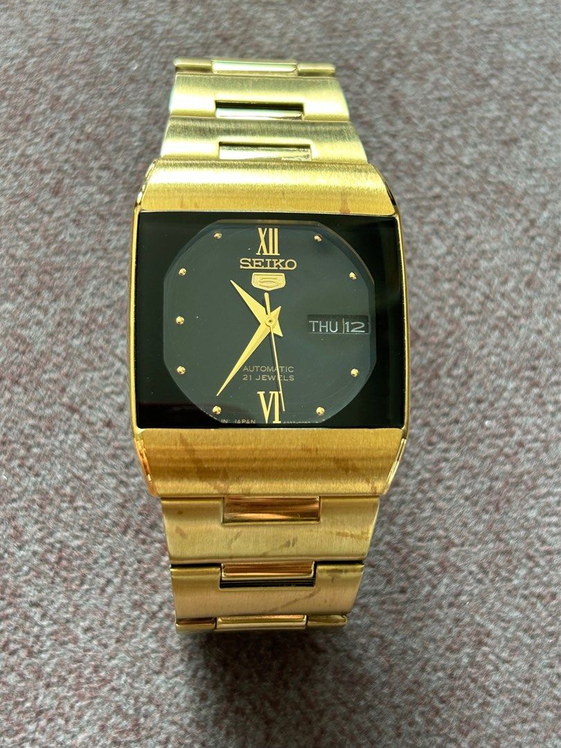 Square Lady Seiko 5, Manual, Luxury, Watches on Carousell