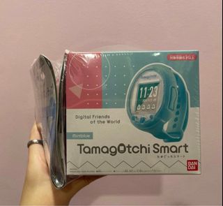 (Category: ) located in . Submitted by trenchesofmycloset (Listing ID 1219951959, Image 1). Description: .