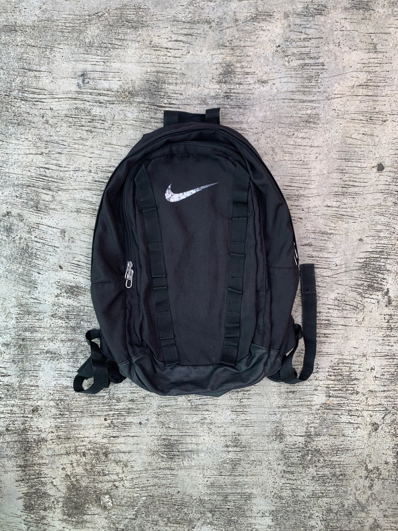 tas nike