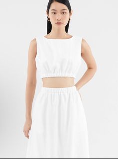 (Category: ) located in . Submitted by helpmeclearcloset (Listing ID 1220077731, Image 1). Description: .