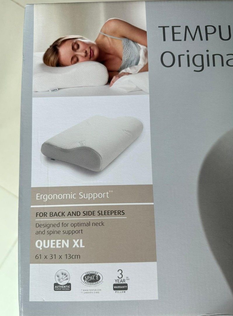 Tempur Original Pillow (XL), Furniture & Home Living, Bedding & Towels