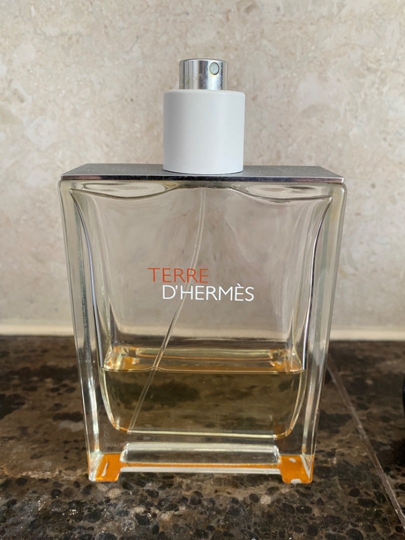 Terre d Hermes Eau tres fraiche Eau de toilette about 40ml left