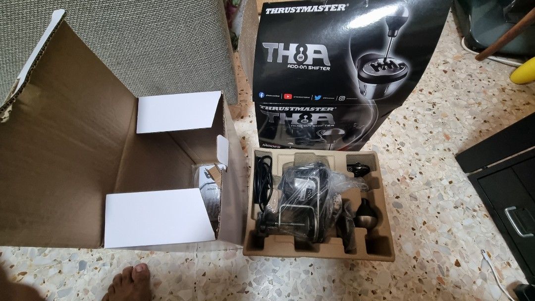 Th8a shifter Thrusmaster Add-onn, Video Gaming, Gaming Accessories,  Controllers on Carousell