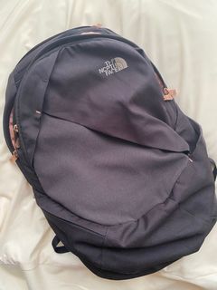 North face backpack hot sale rose gold zipper