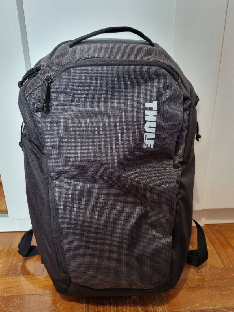 Thule Enroute 3.0 23L backpack (black), Men's Fashion, Bags, Backpacks