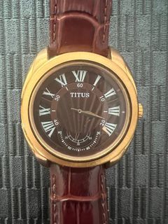 TITUS Watch