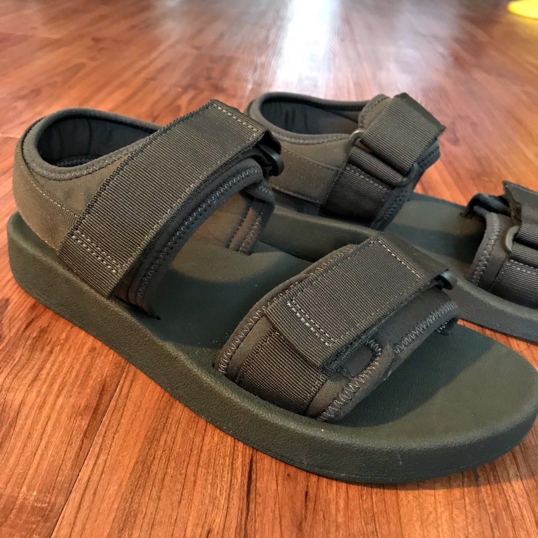 Uniqlo tape sandals outlet