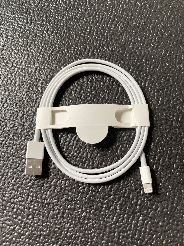 Unused Apple Lightning Cable, Mobile Phones & Gadgets, Mobile & Gadget