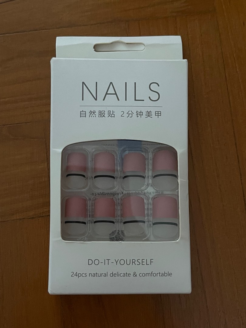 Used Nails USED Stick on nails for free, Beauty & Personal Care, Hands & Nails on ...