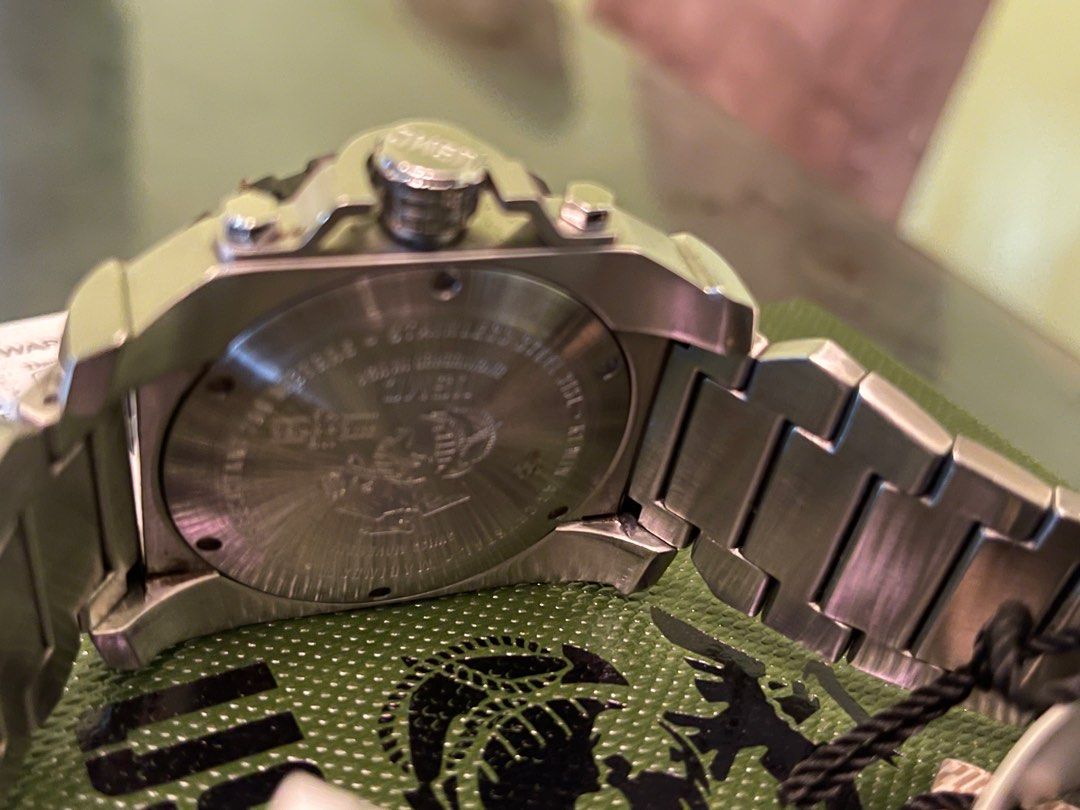 Invicta usmc hotsell watch