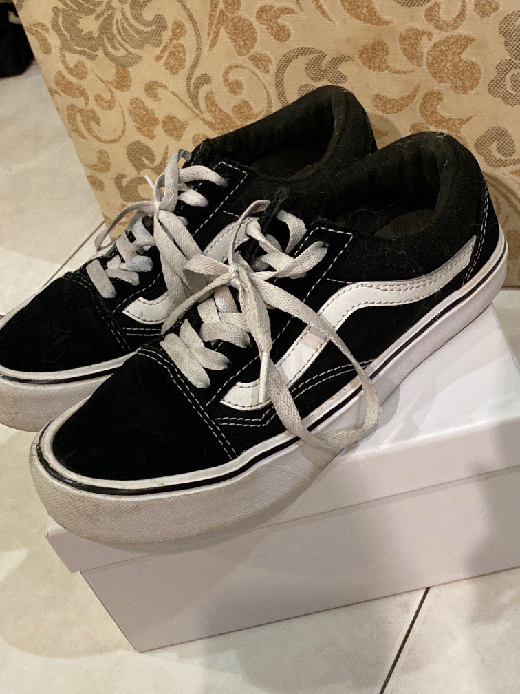 All black old skool vans size 3 top