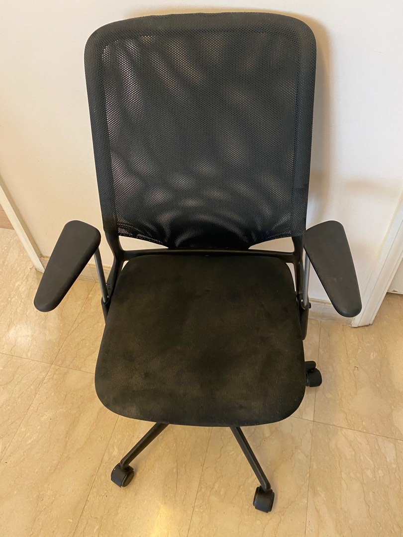 Vitra Mesh Computer Chair, Furniture & Home Living, Furniture, Chairs