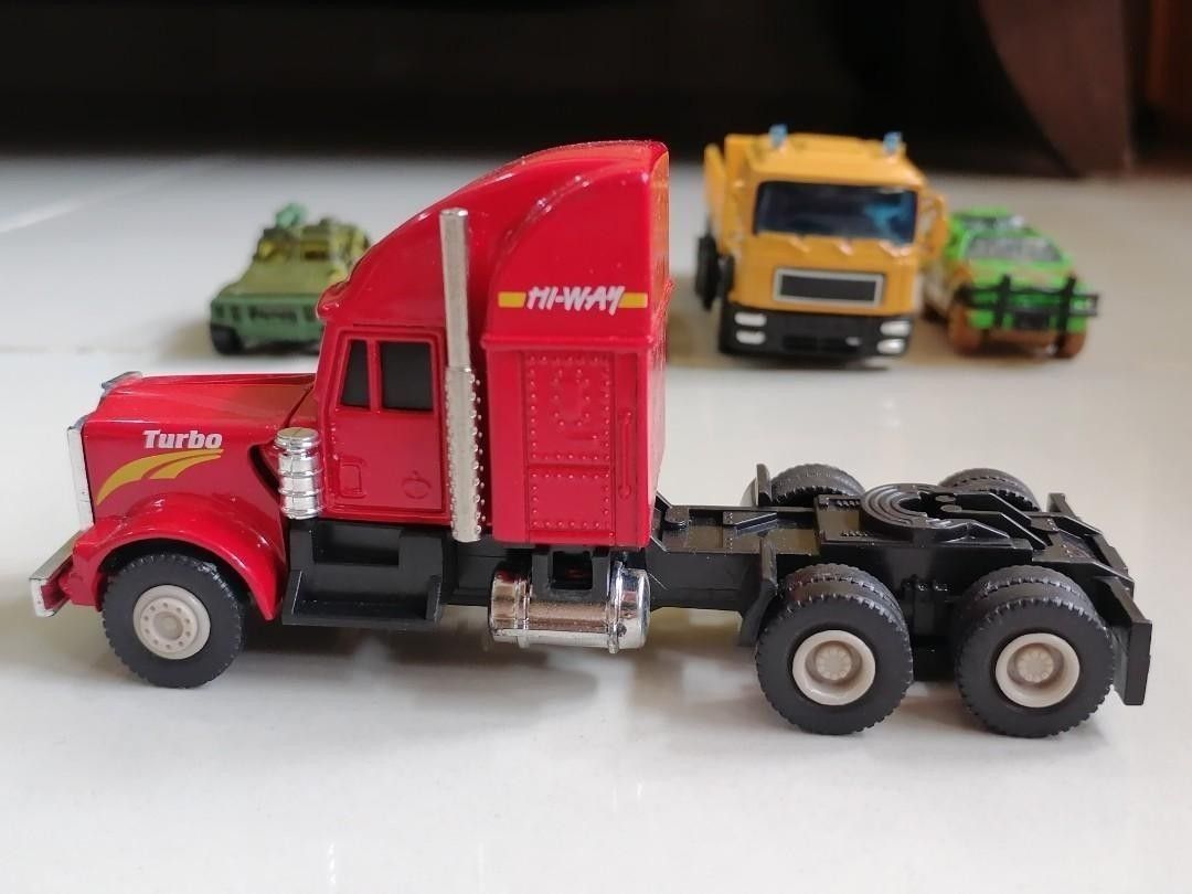 Peterbilt toy hauler 2025