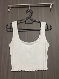 White lettuce hem Crop Top