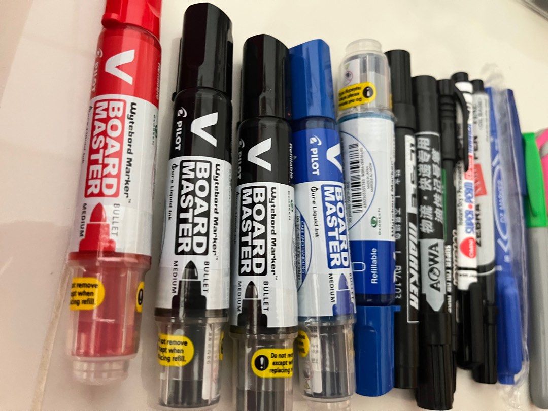 Whiteboard markers, permanent marker, Hobbies & Toys, Stationery & Craft, Stationery & School