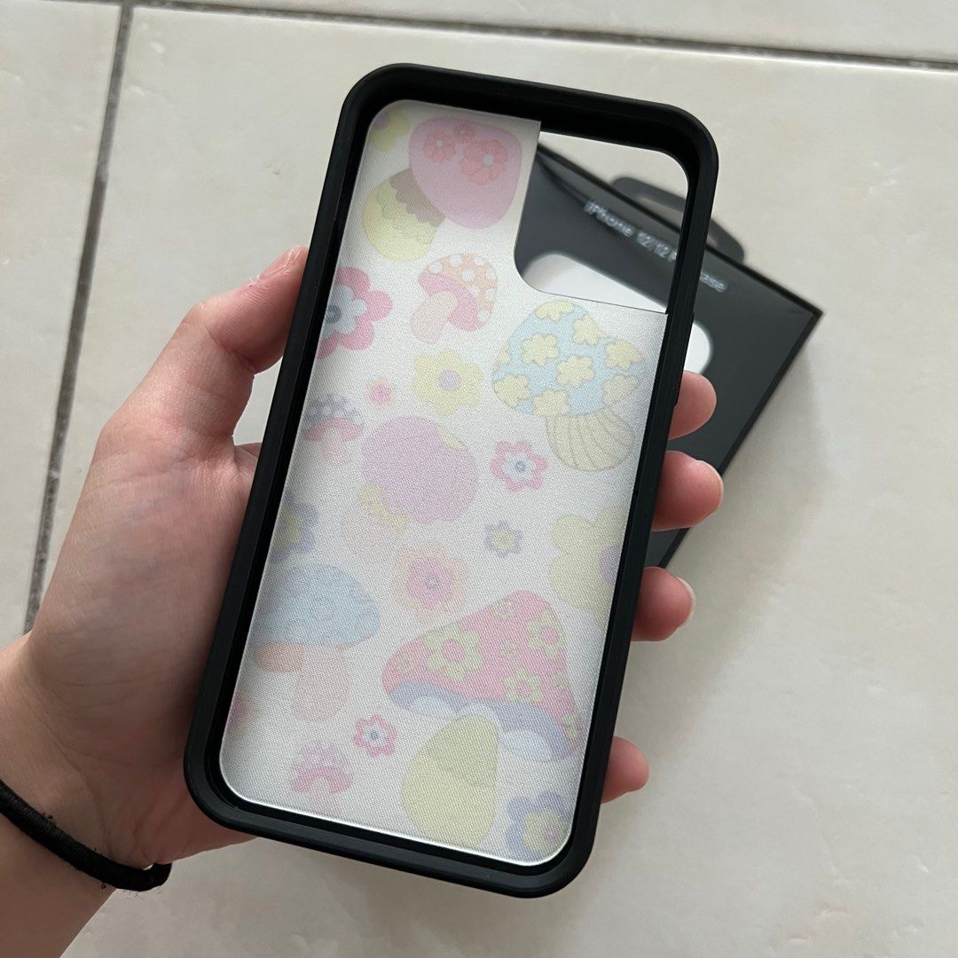 Wildflower Groovy Mushroom Case, Mobile Phones & Gadgets, Mobile