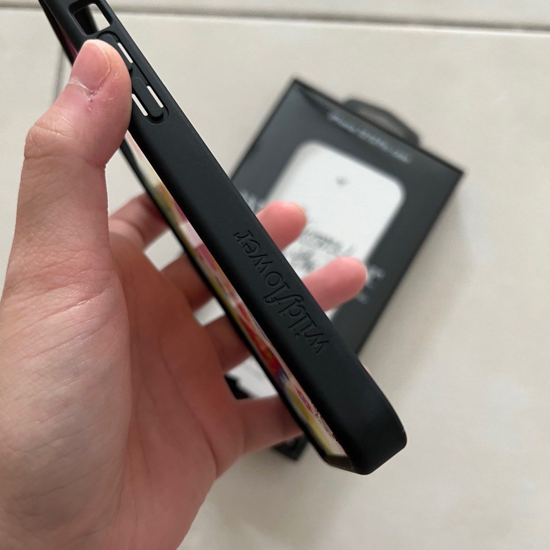 Wildflower Groovy Mushroom Case, Mobile Phones & Gadgets, Mobile