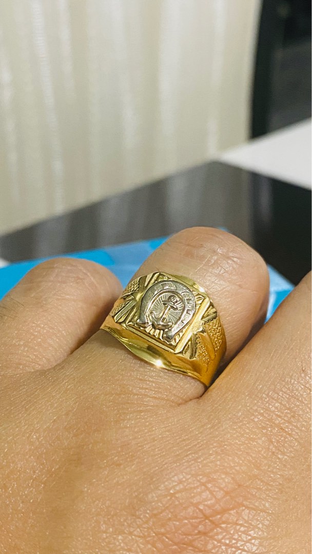 Gold gents clearance ring