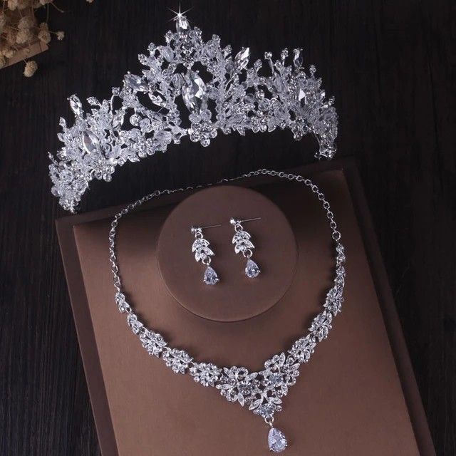 Wedding necklace outlet