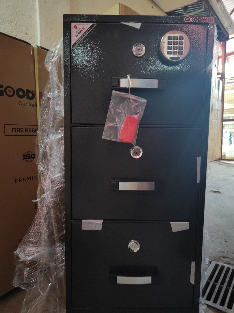 🔥 GOODWILL FIRE RESISTANT SAFETY VAULT, GUN SAFE, FILING CASH