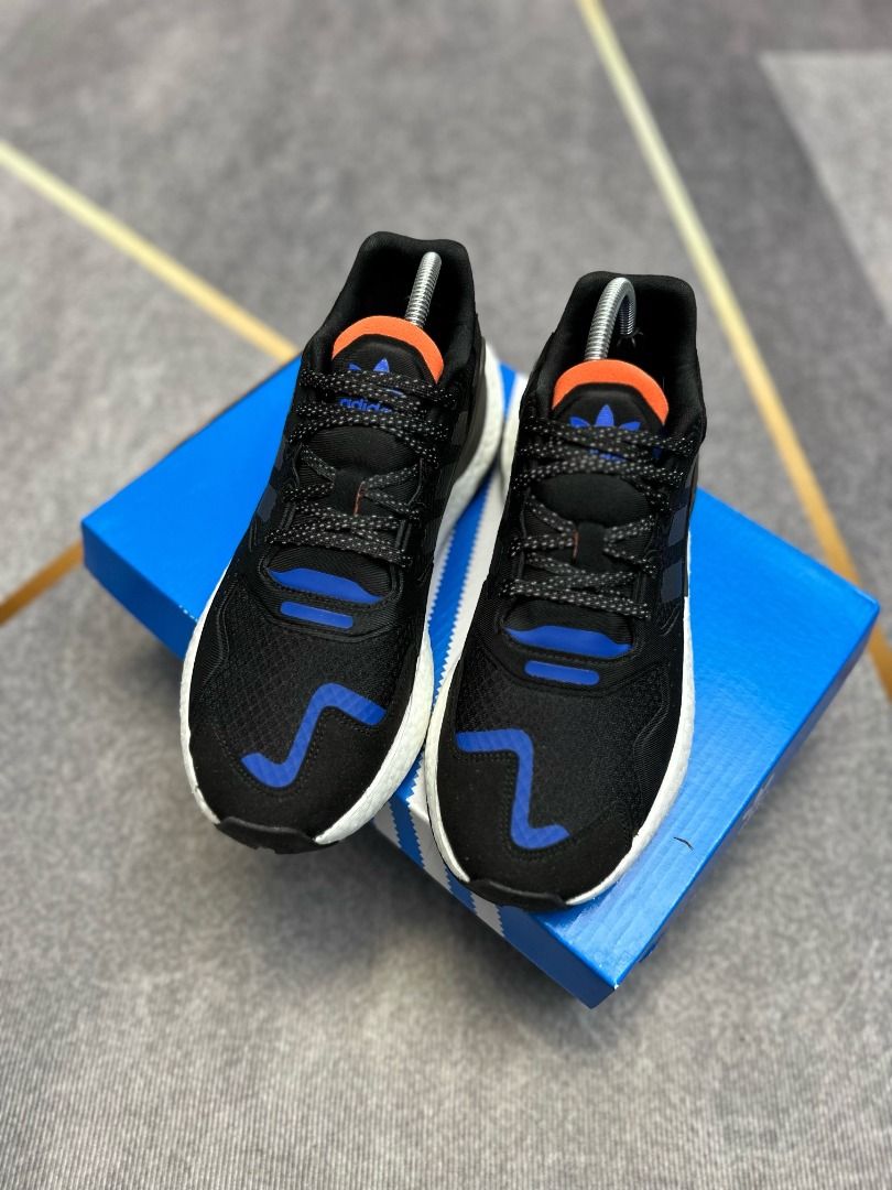 Adidas Day Jogger night walker II