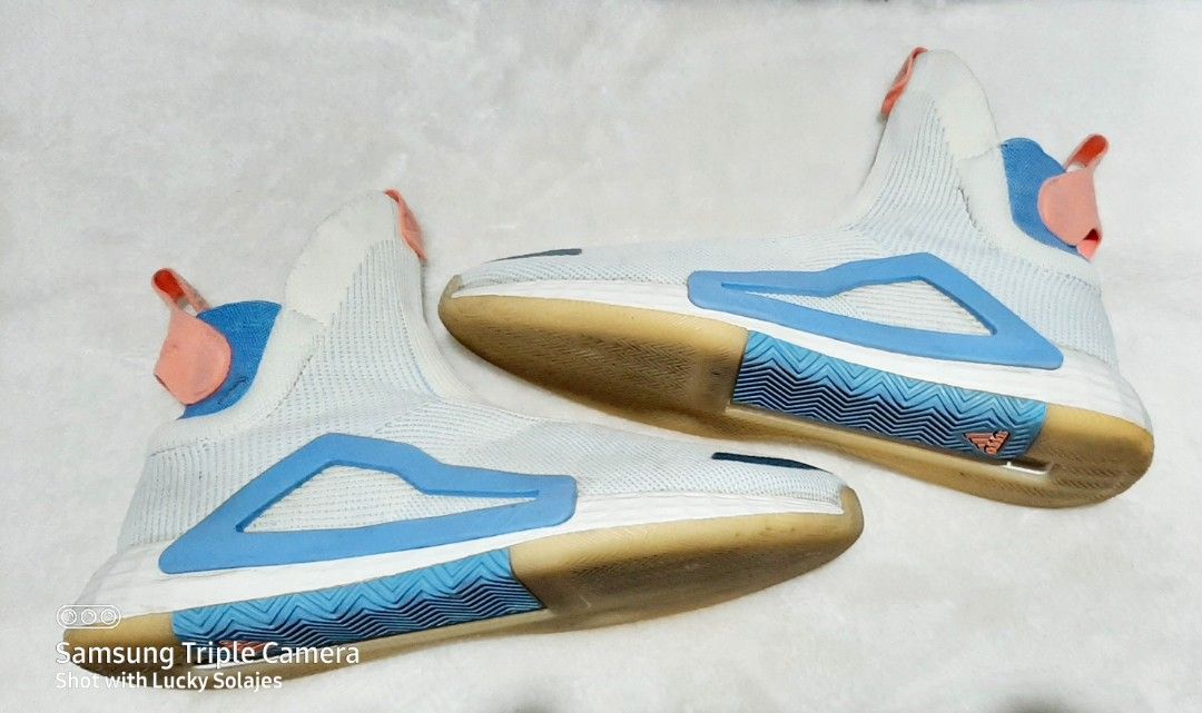 Adidas us 9 sales to eu yan