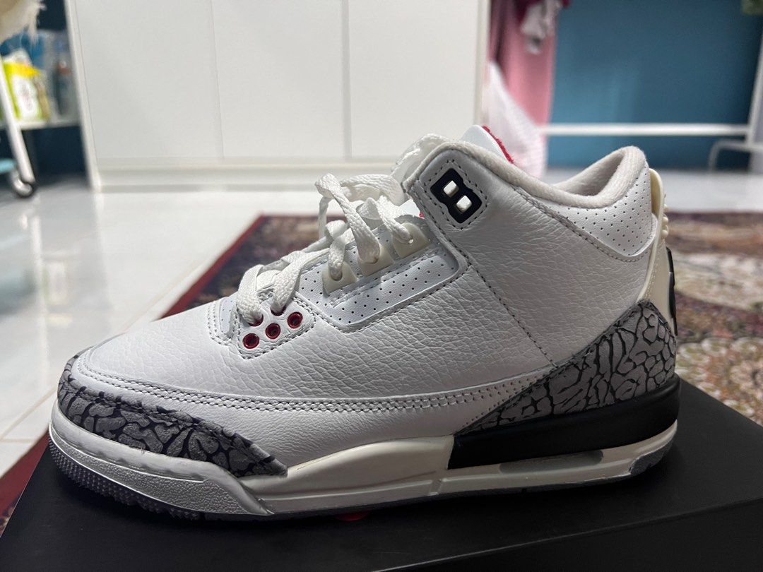 Jordan 3 white cement 2003 hot sale