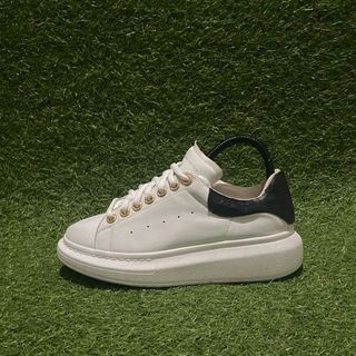 Alexander McQueen Oversized chunky sneakers Second