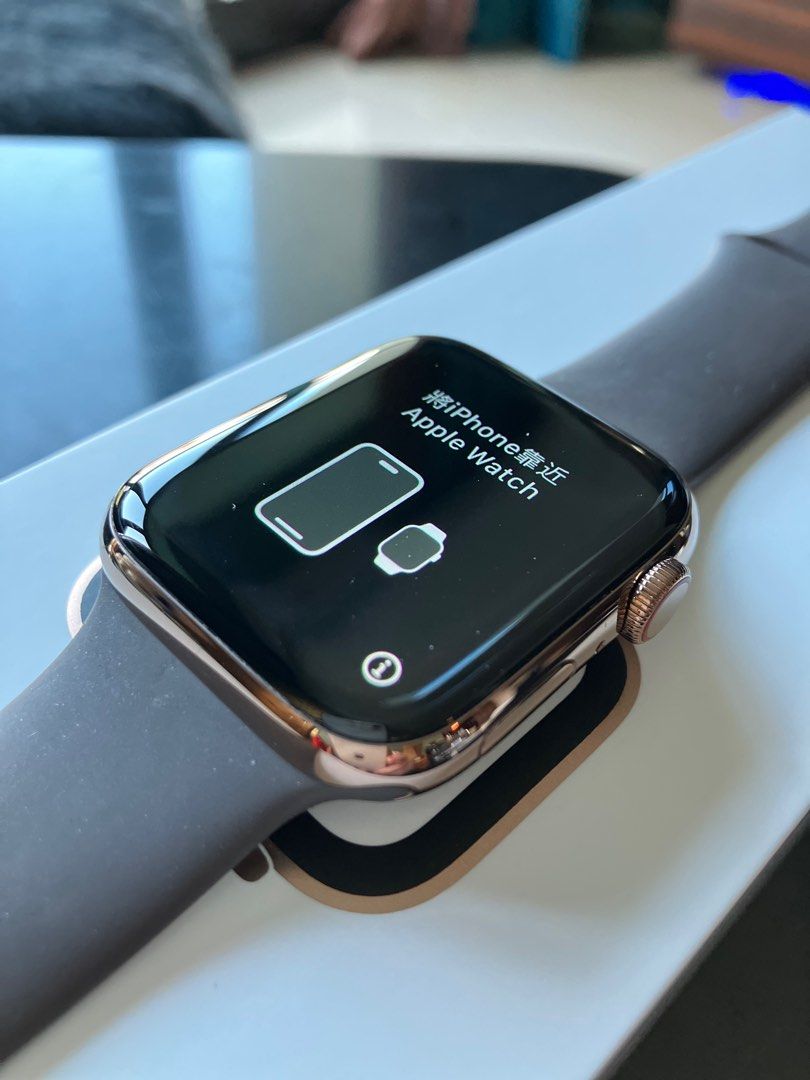 Apple watch s4 stainless steel outlet