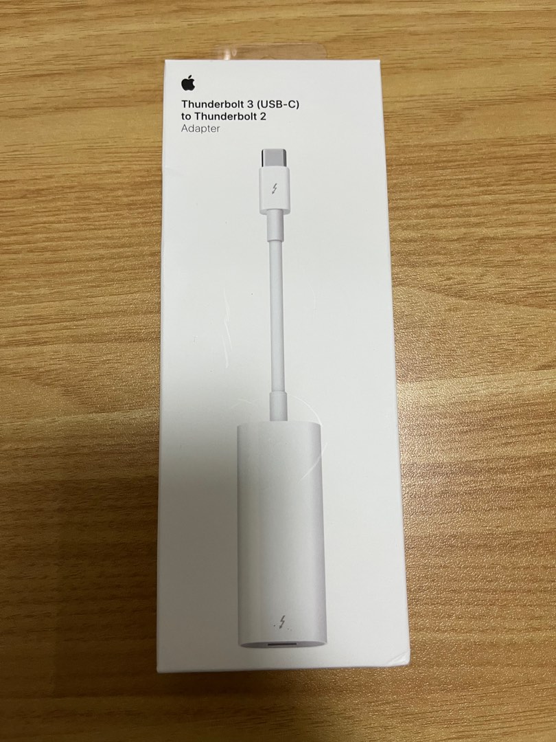 Apple Thunderbolt 3 (USBC) to Thunderbolt 2 Adapter, Computers & Tech