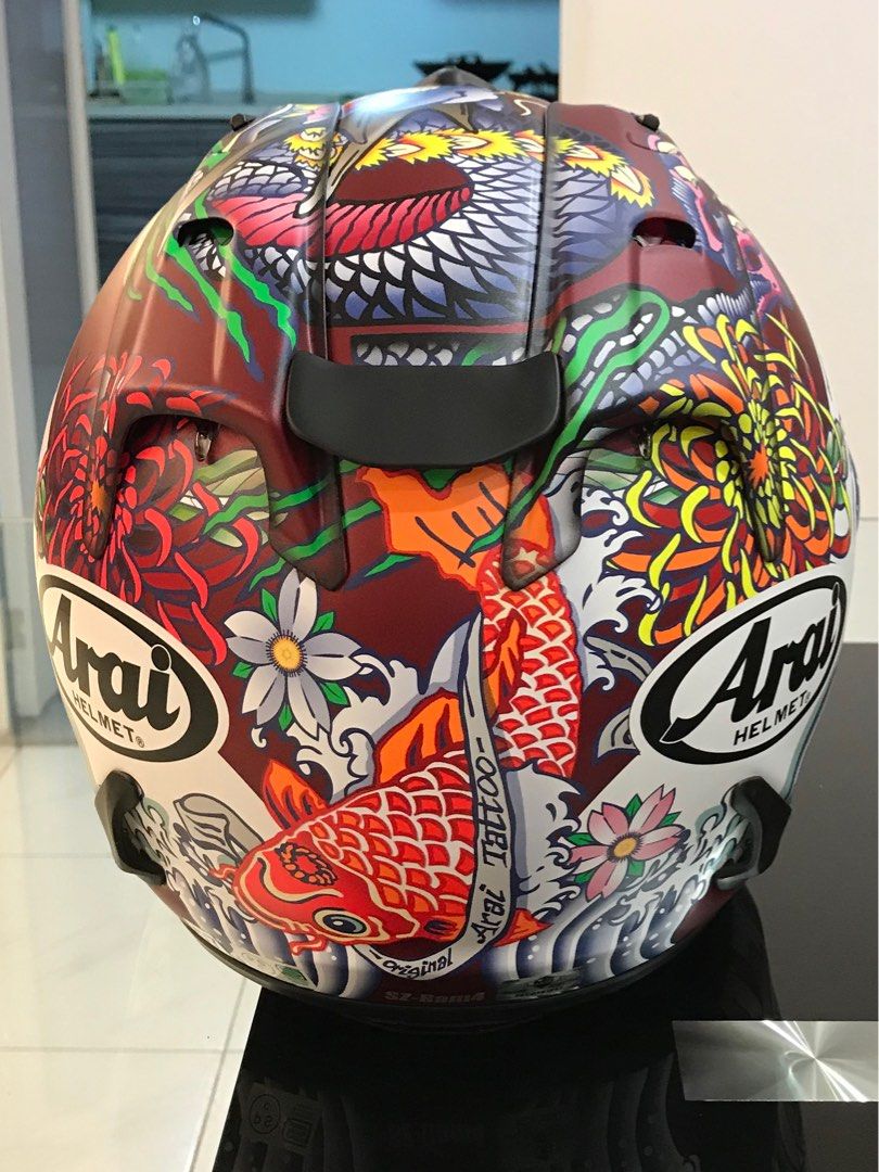 Arai oriental shop red