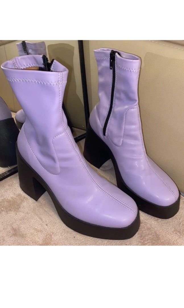 Purple sock hotsell boots