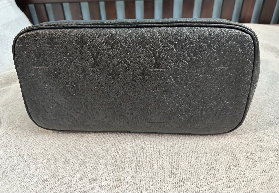 LOUIS VUITTON LOUIS VUITTON Neverfull MM Tote Bag M45685 Monogram empreinte  leather Black GHW M45685