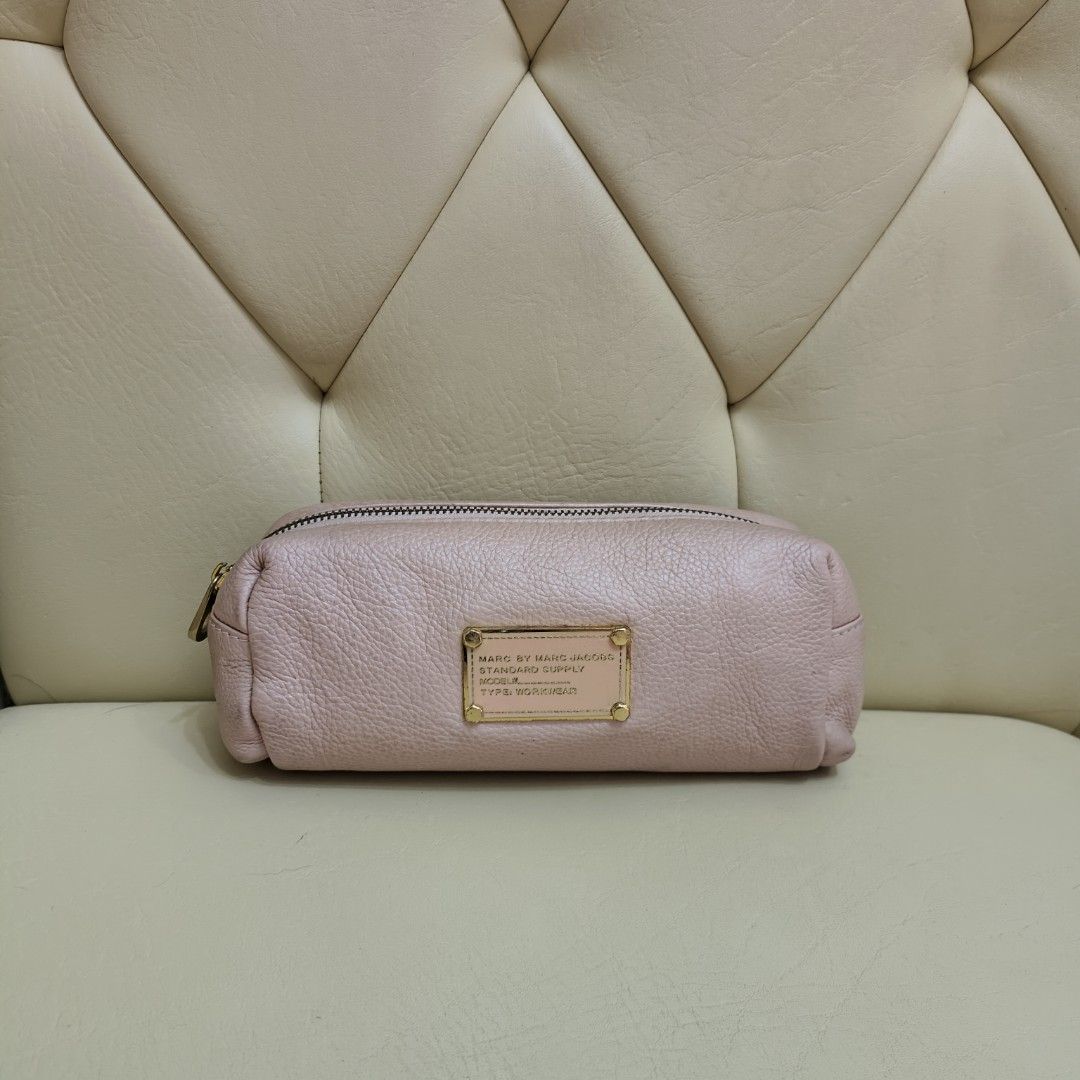 Authentic MARC JACOBS Bag, Luxury, Bags & Wallets on Carousell